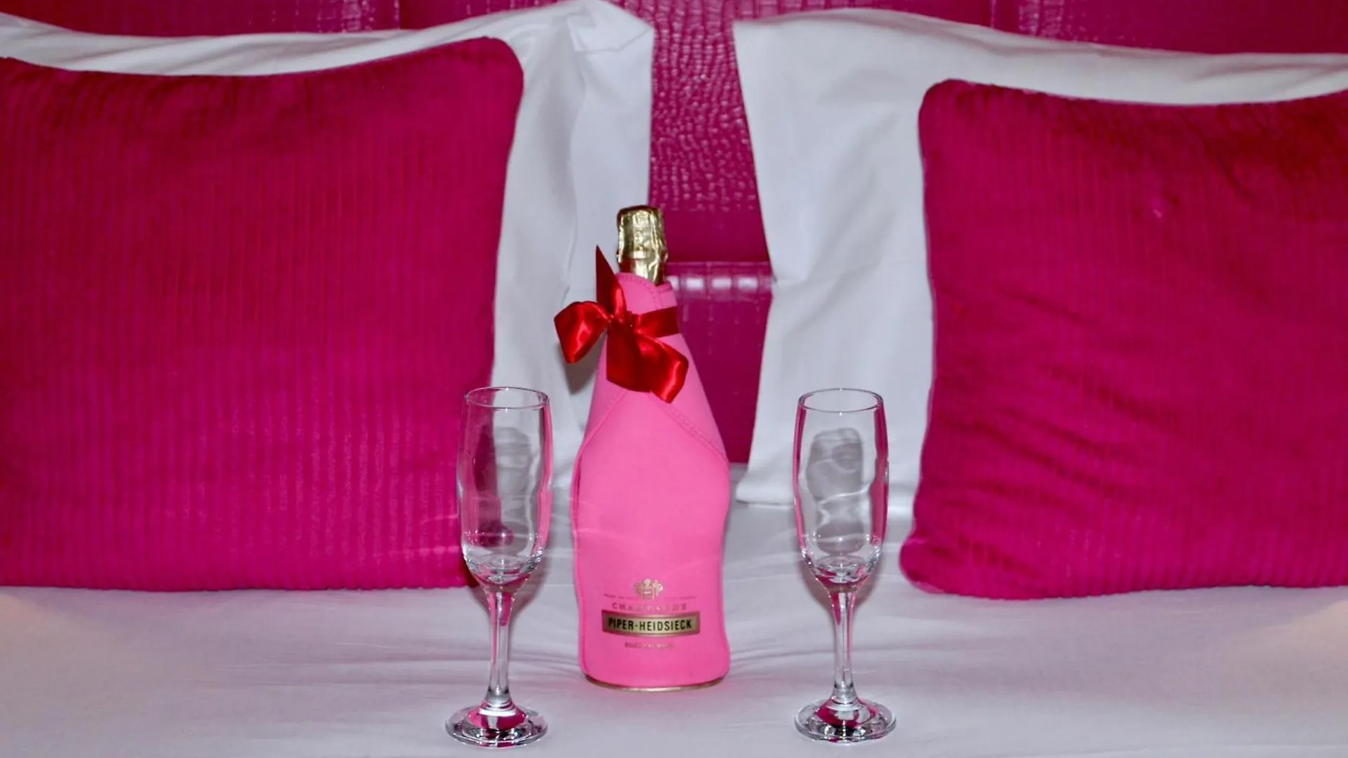 Hotel V E R O N E - Rooms & Suites - Liege - Rocourt