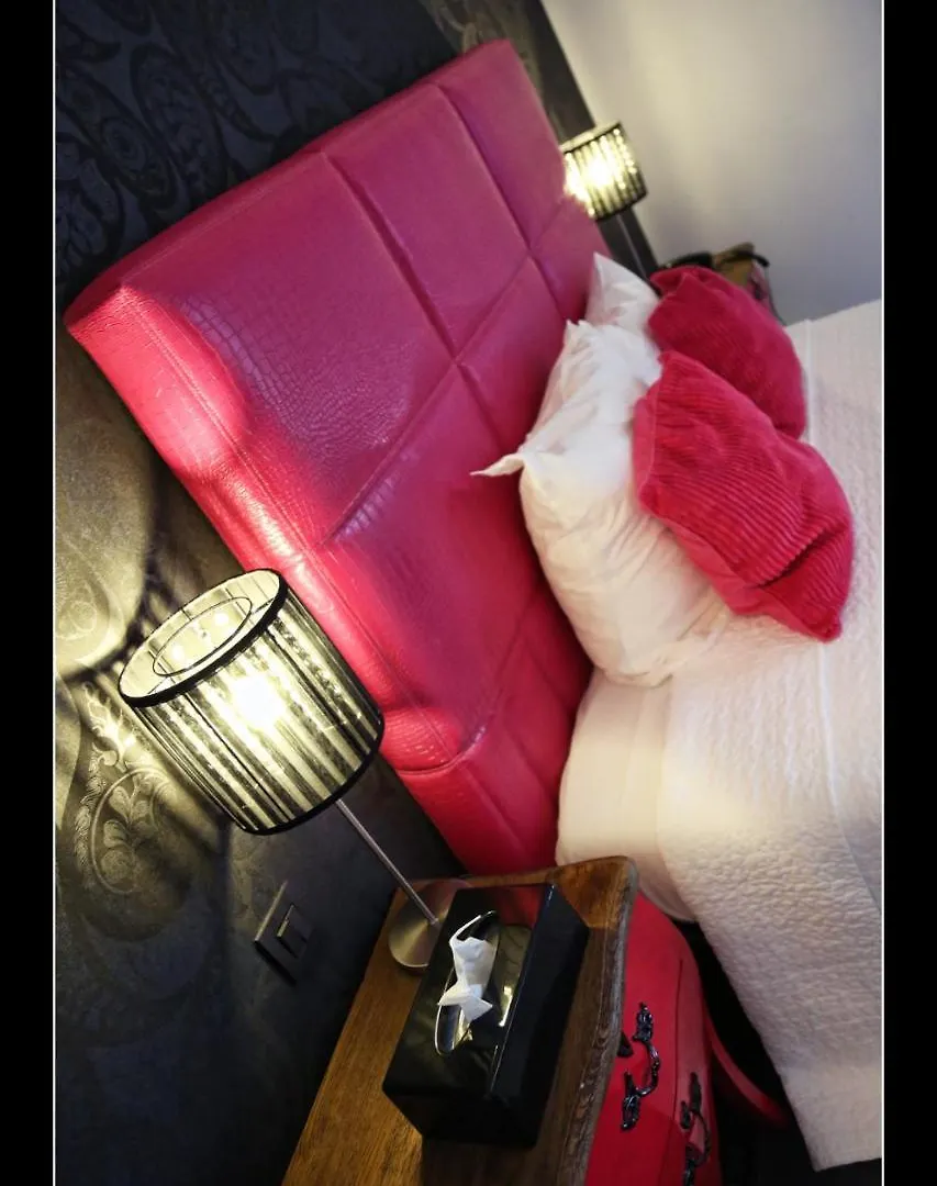 V E R O N E - Rooms & Suites - Liege - Rocourt Hotel