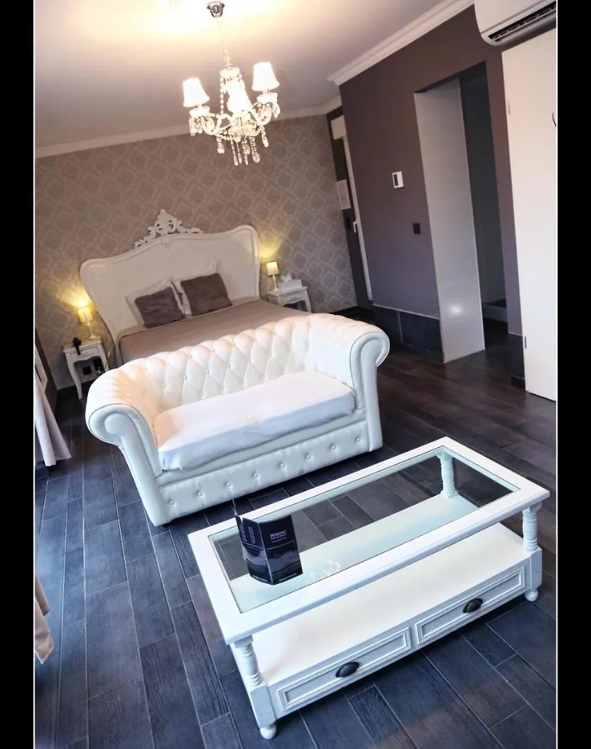 Hotel V E R O N E - Rooms & Suites - Liege - Rocourt